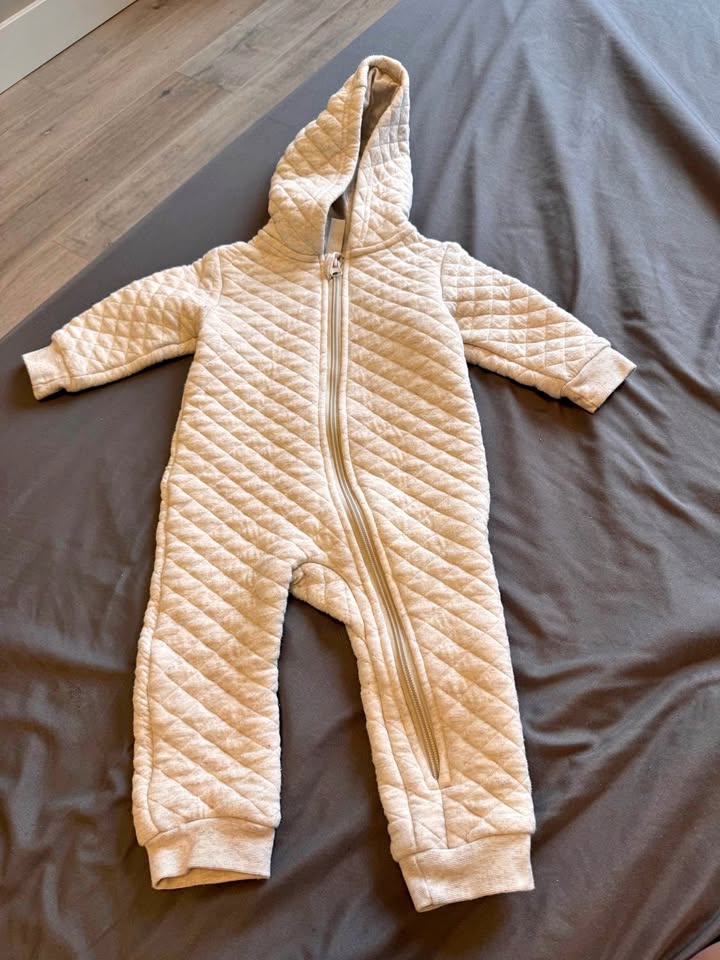 12-18 months bodysuit snow bunting