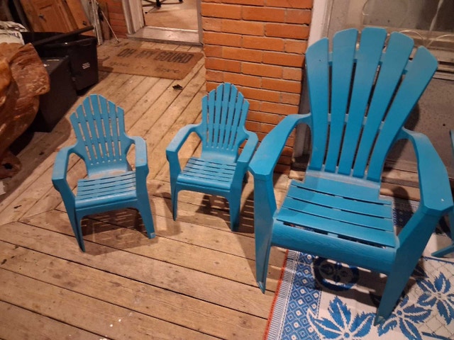Adirondack Chairs and Side Table - photo 2