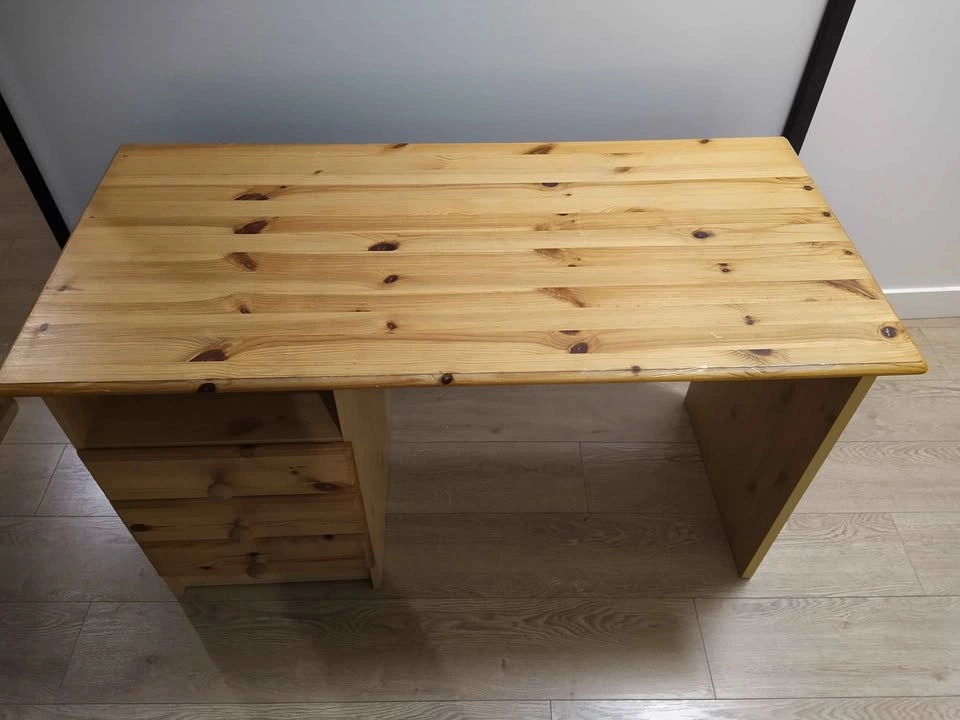 Pine wood desk - photo 2