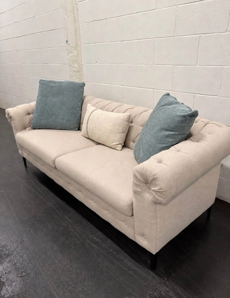 Cream Couch / Ivory Sofa - Delivery Available - photo 3