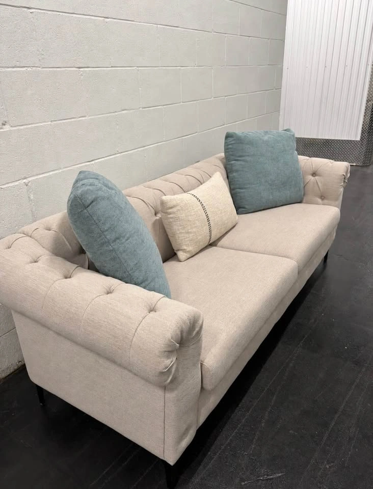 Cream Couch / Ivory Sofa - Delivery Available - photo 5