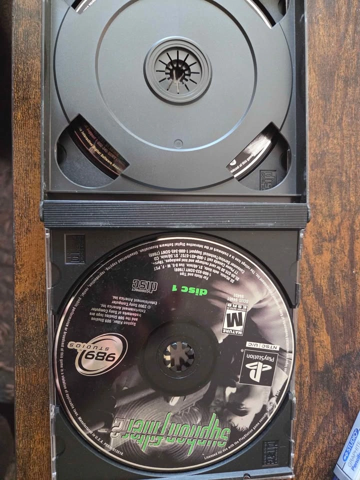 Syphon Filter 2 - PlayStation - photo 2