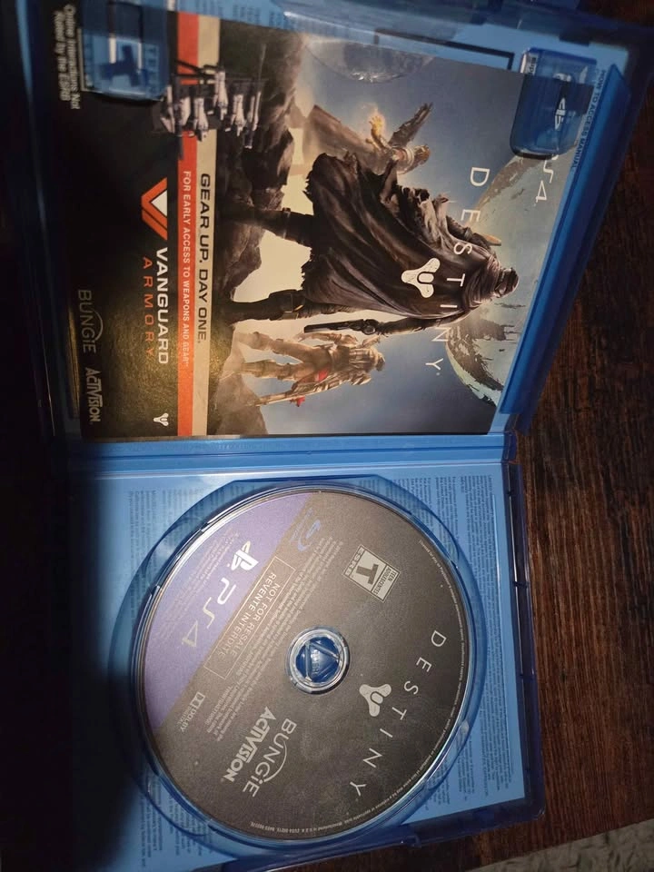 Destiny - PlayStation 4 - photo 2