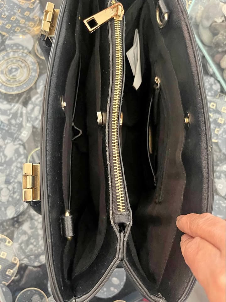 Aldo hang bag