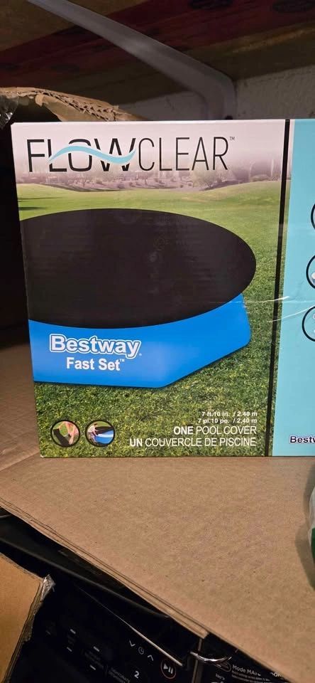 8ft pool with pool cover - photo 2