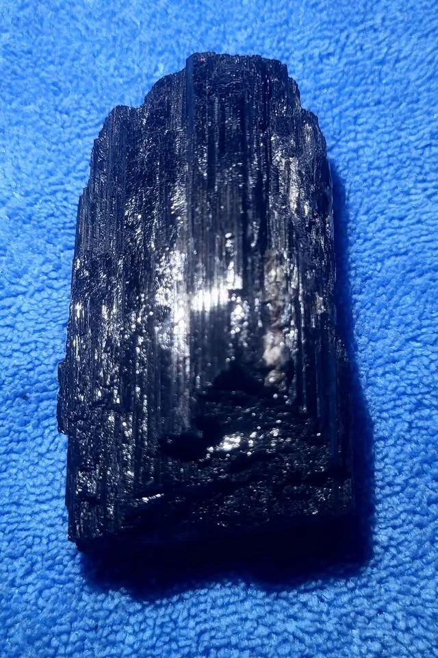 🖤 Raw Black Tourmaline with Quartz #2 - photo 3