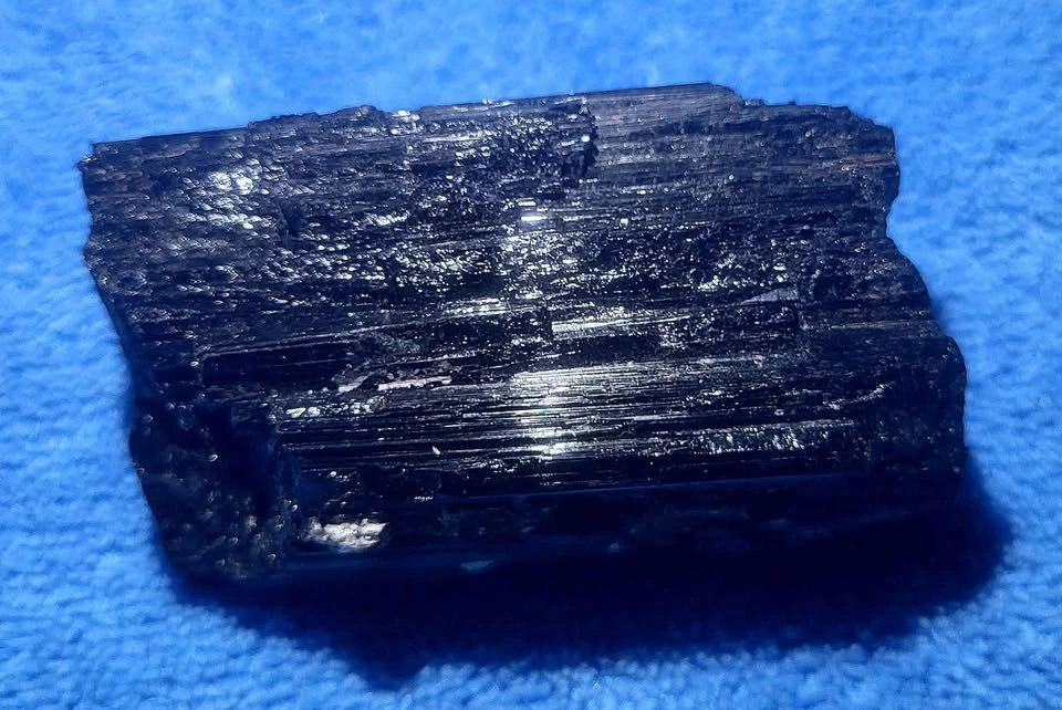 🖤 Raw Black Tourmaline with Quartz #2 - photo 4