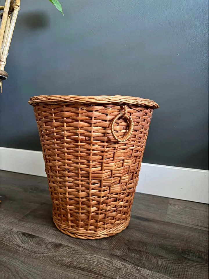 vintage wicker waste bin | 12”x12”