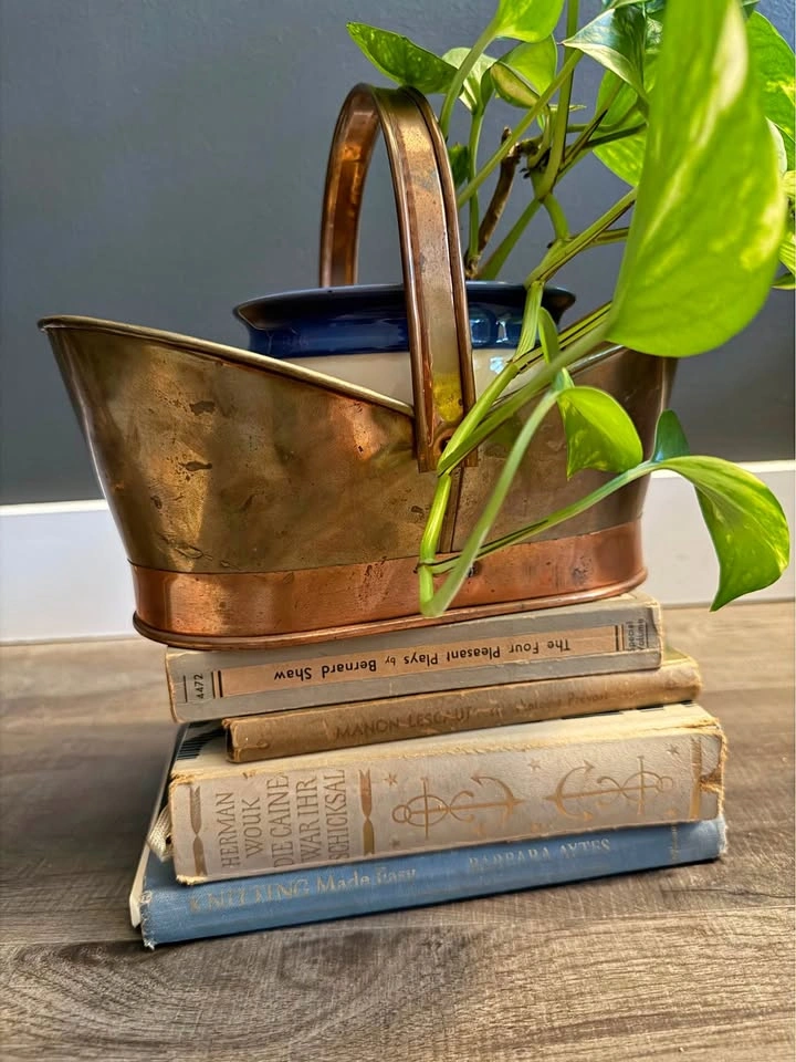 vintage copper basket | 10”x4.5”
