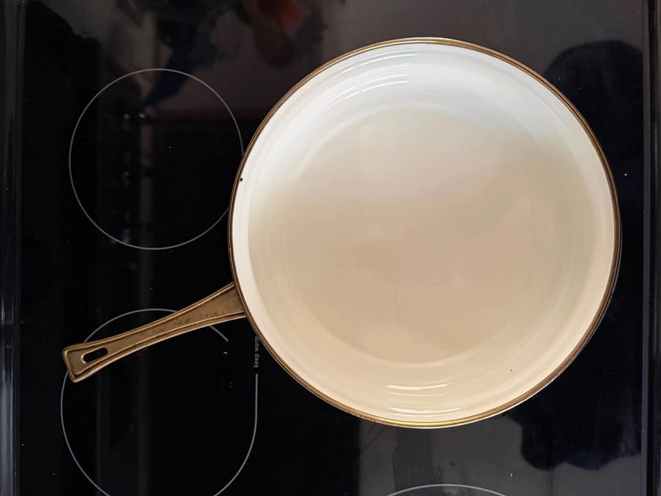 vintage enamel & brass floral skillet - photo 4