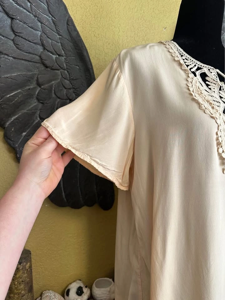 Ekouaer Cream Tunic Top - photo 4