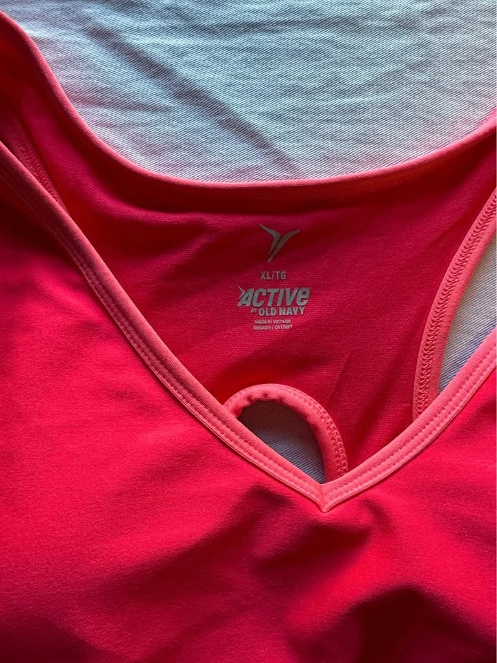 Old Navy Pink Sports Bra - photo 2