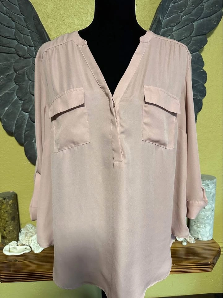 Torrid 3/4 sleeve Blouse - photo 2