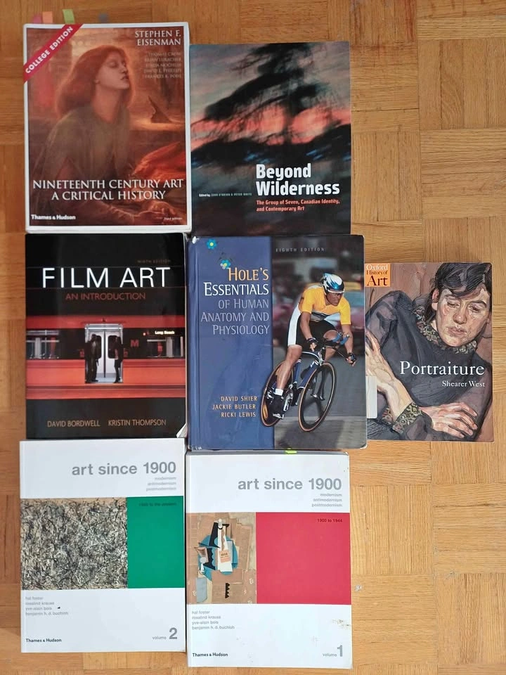 Textbooks bundle: Art, film, anatomy
