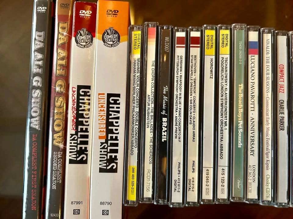 Batch of 30 Music CDs (Jazz, Classical, Rock) + 4 Comedy DVD Set - photo 2