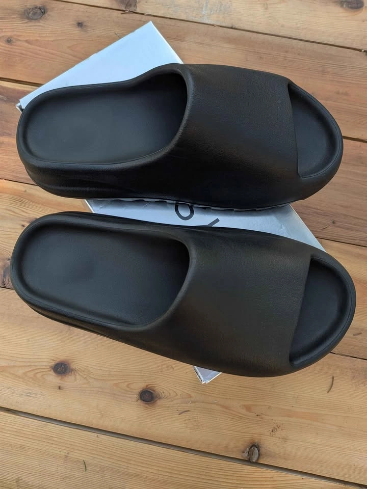 New Yeezy YS-01 Slides - Black - Size 9 - photo 3