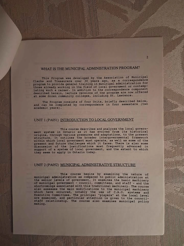 Vintage 1987 St. Lawrence College Kingston Municipal Document - photo 2
