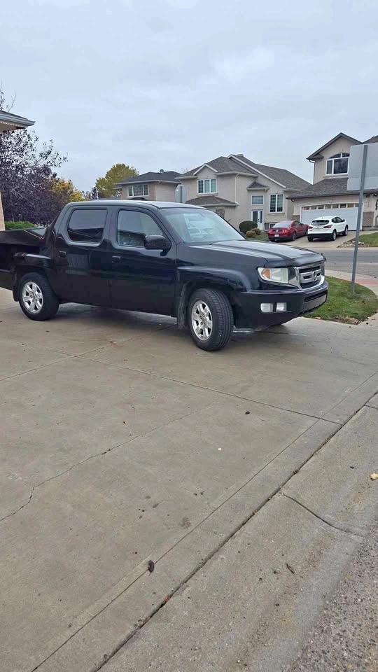 2010 Honda Ridgeline truck