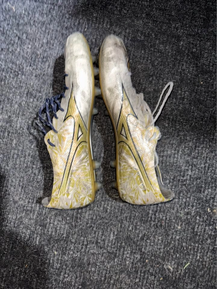 Mizuno Alpha Elite AG Made in Japan Soccer Cleats - Size 10 US - photo 3