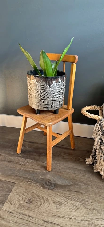 antique wood chair plant stand | 23”x10.5”