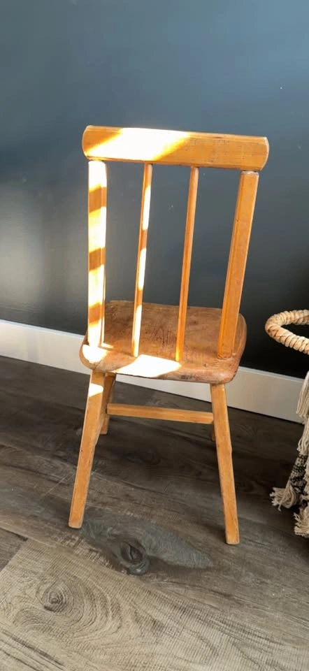 antique wood chair plant stand | 23”x10.5” - photo 4