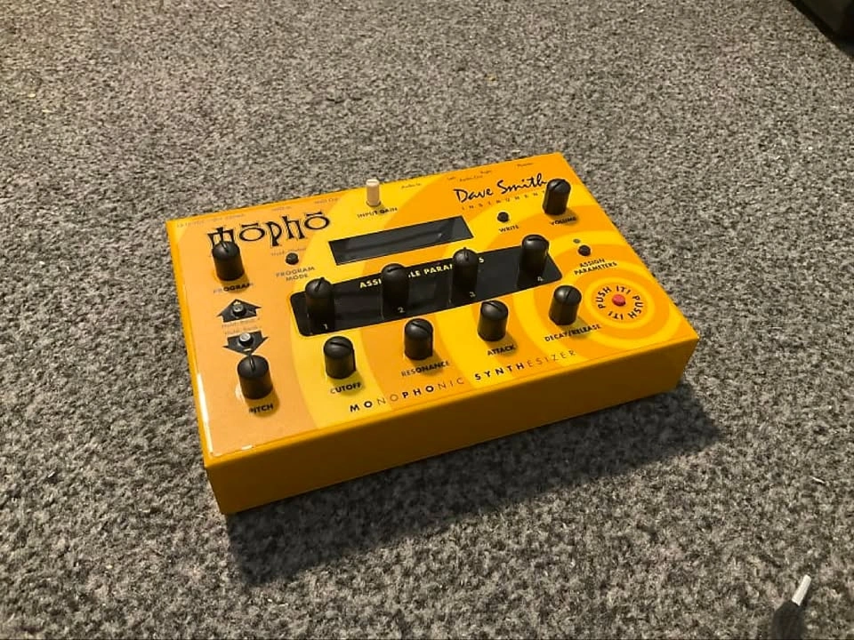 Dave Smith Mopho Desktop Synth - photo 2