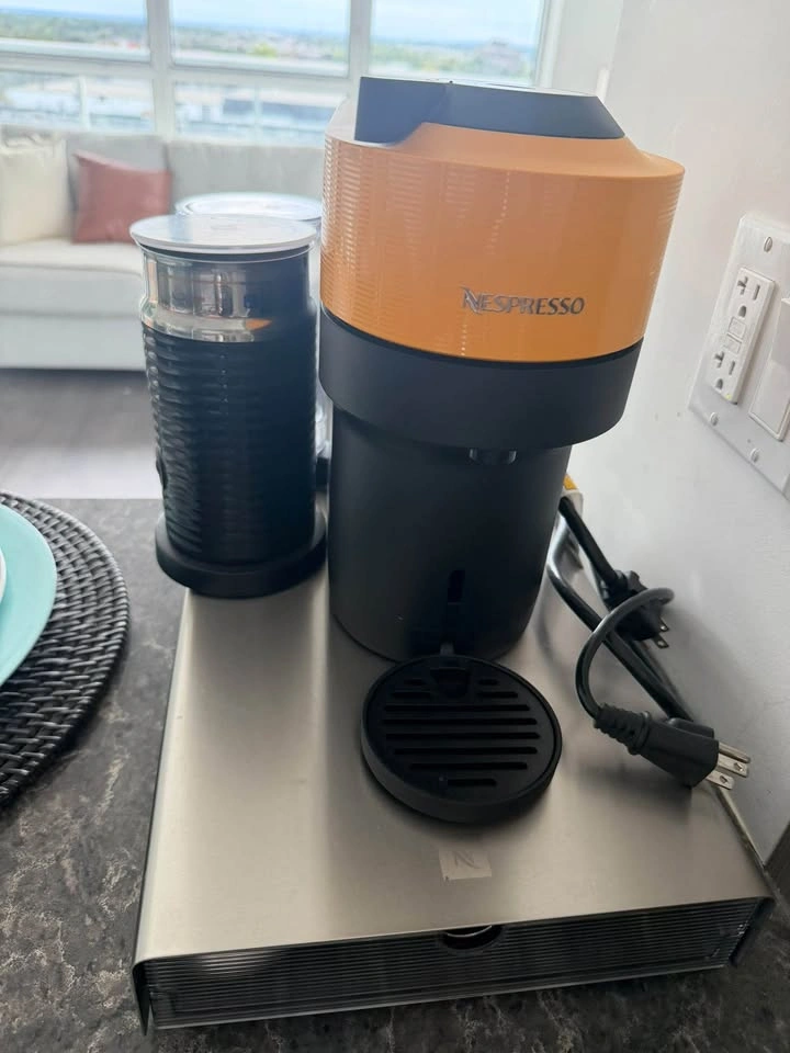 Nespresso Vertuo Pop+ Coffee Machine - photo 4