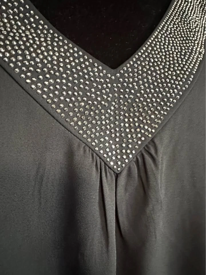 Sloan & Sadie Black cold Shoulder Top - photo 3