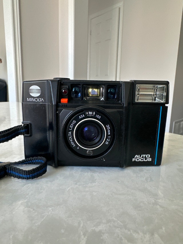 Minolta AF-S, classic 35mm point-and-shoot film camera. Untested