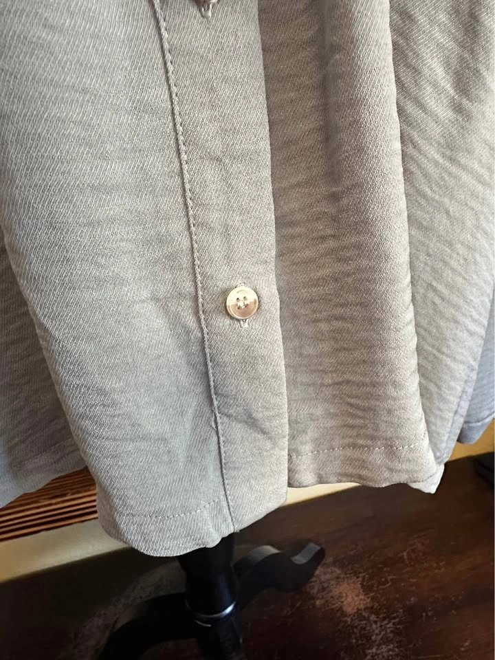 Reitmans Button-Up Shirt - photo 3