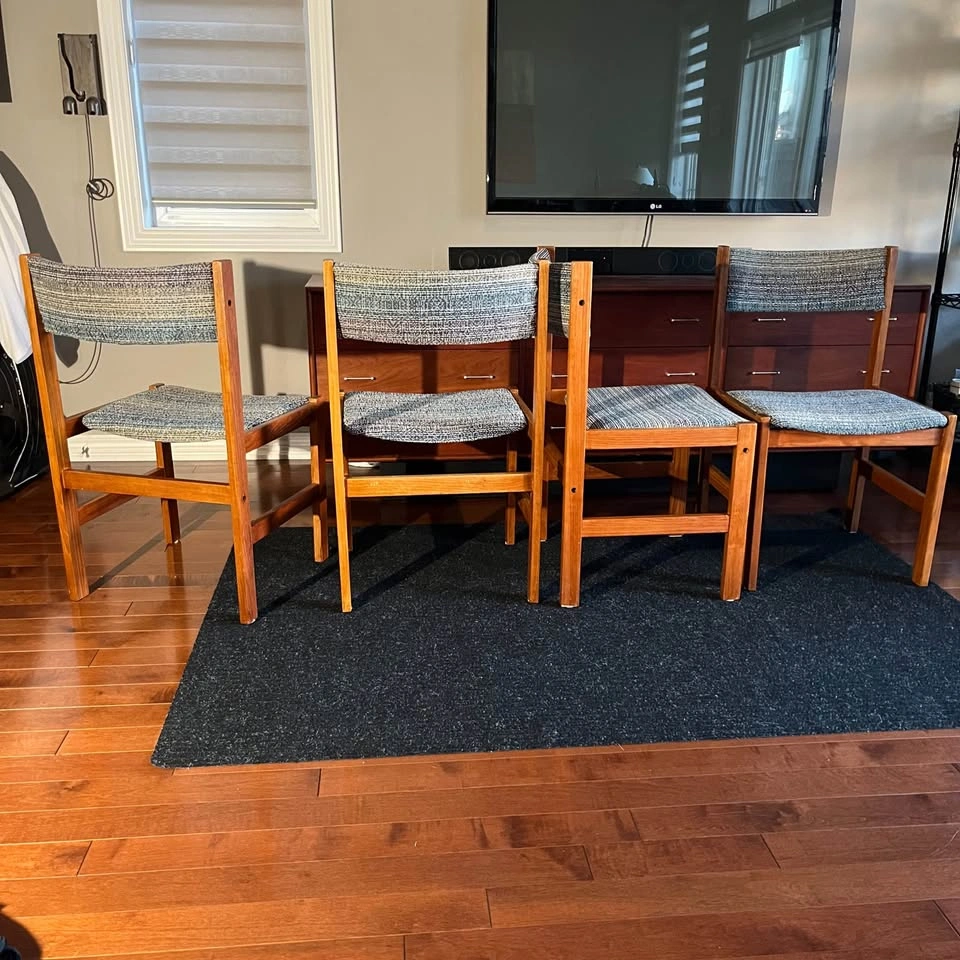 Set of 4 Mid-Century Modern Vintage Teak Dining Chairs - photo 2