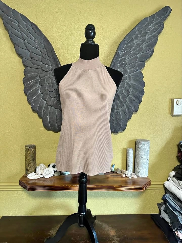 Le Chateau Ribbed Sleeveless Top