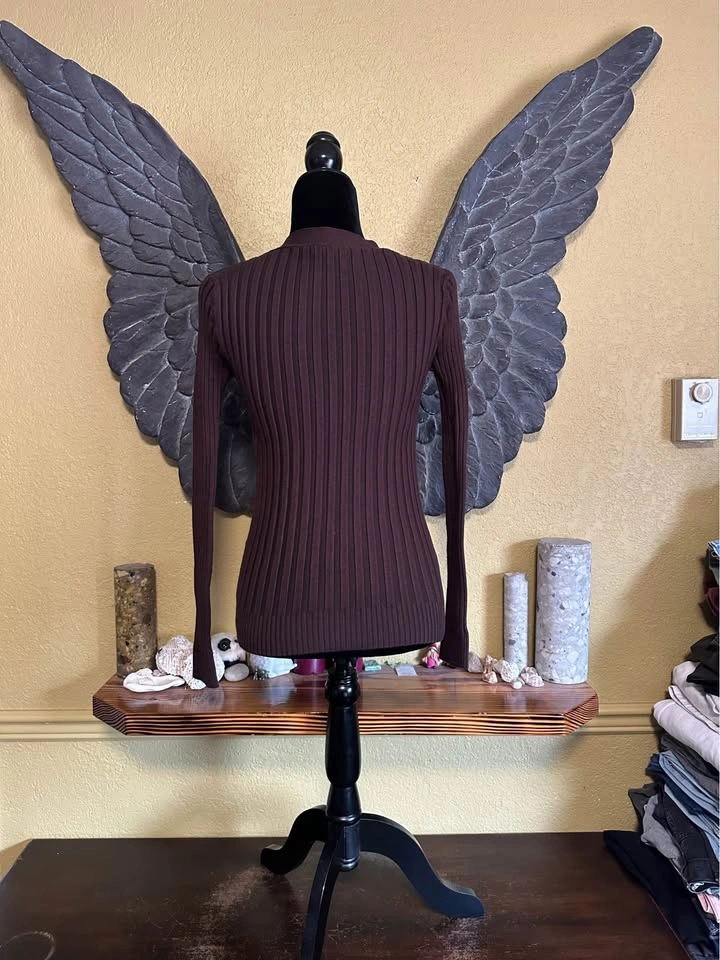 Rapture Wear Brown Ribbed V-Neck Sweater - photo 5
