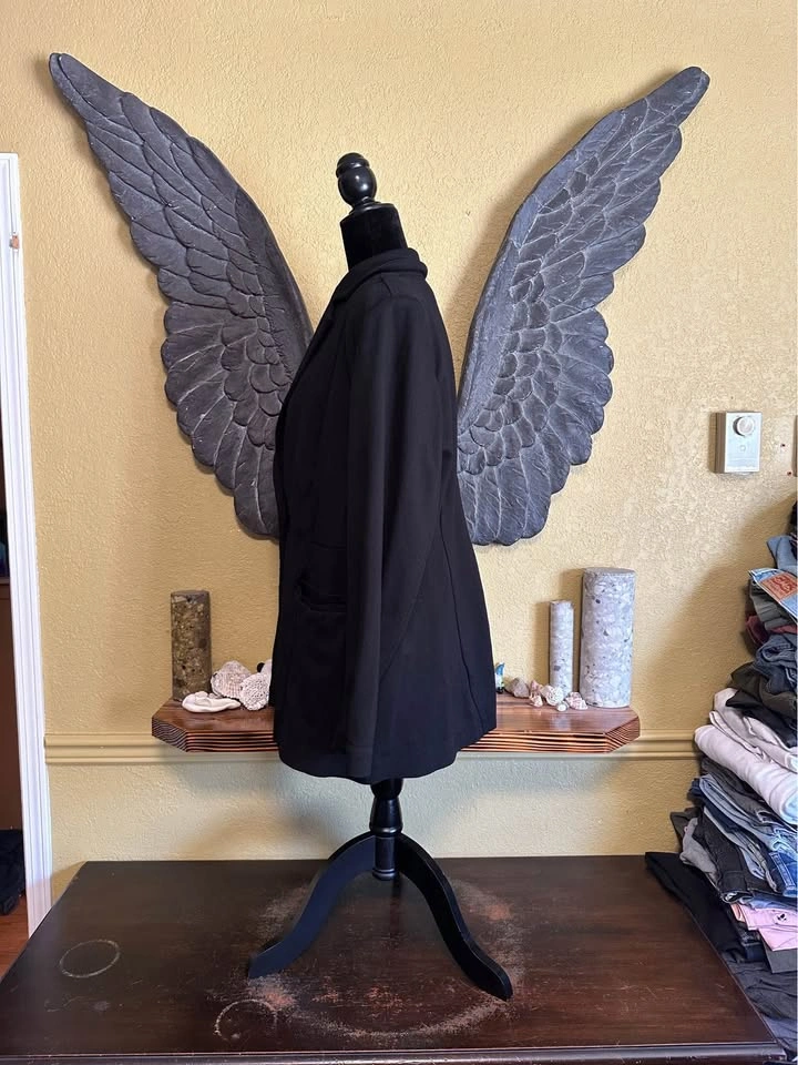 In Every Story Black Blazer with Button Closure - photo 4
