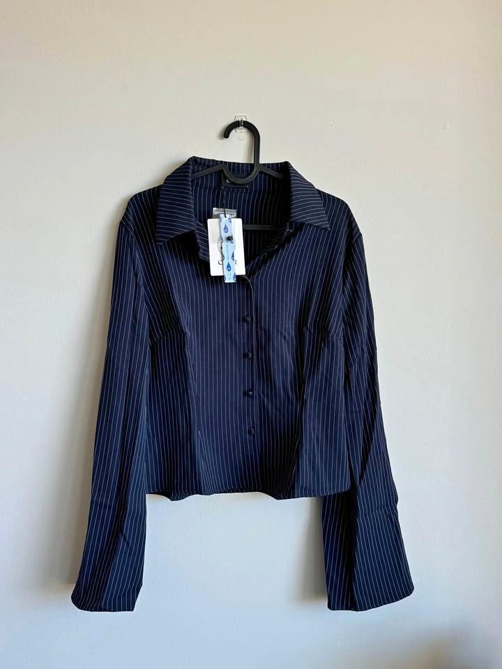 Cider - cinched waist bell sleeve - Size L