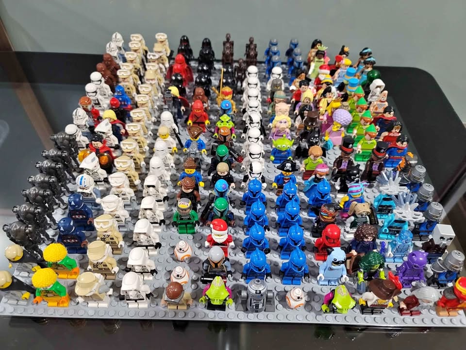 Lego minifig tray various themes