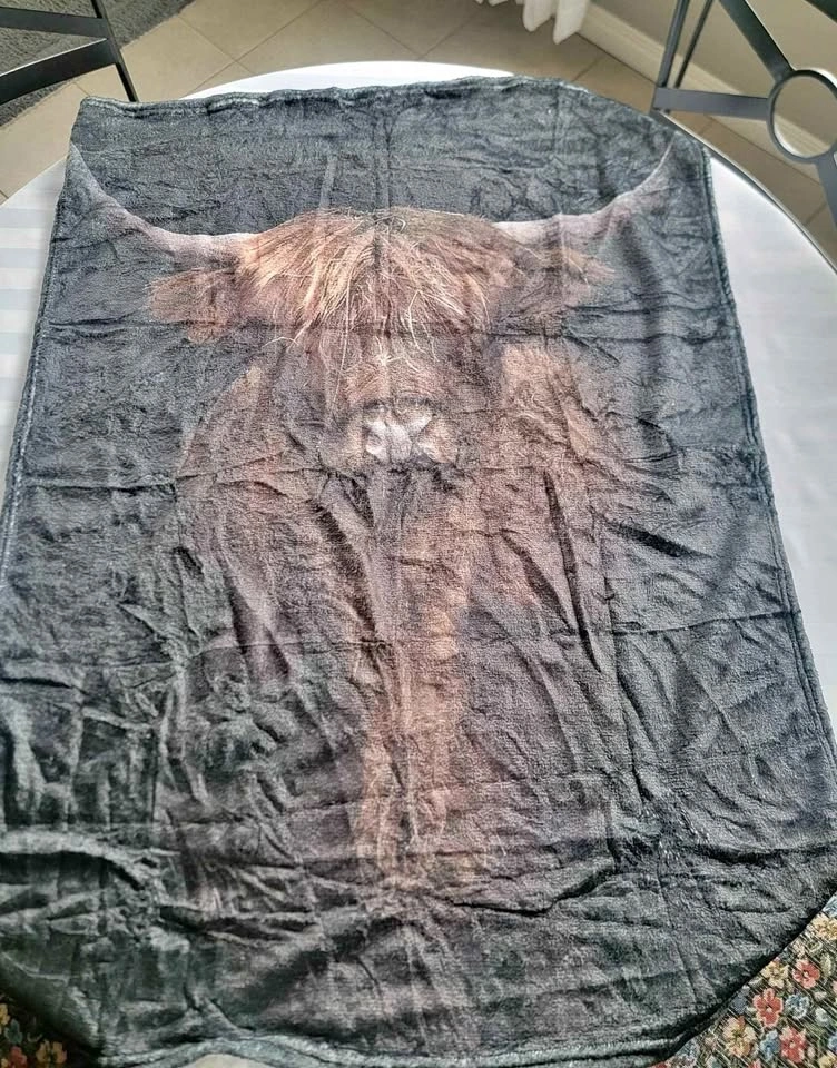 Highland Cow Fleece Throw Blanket
