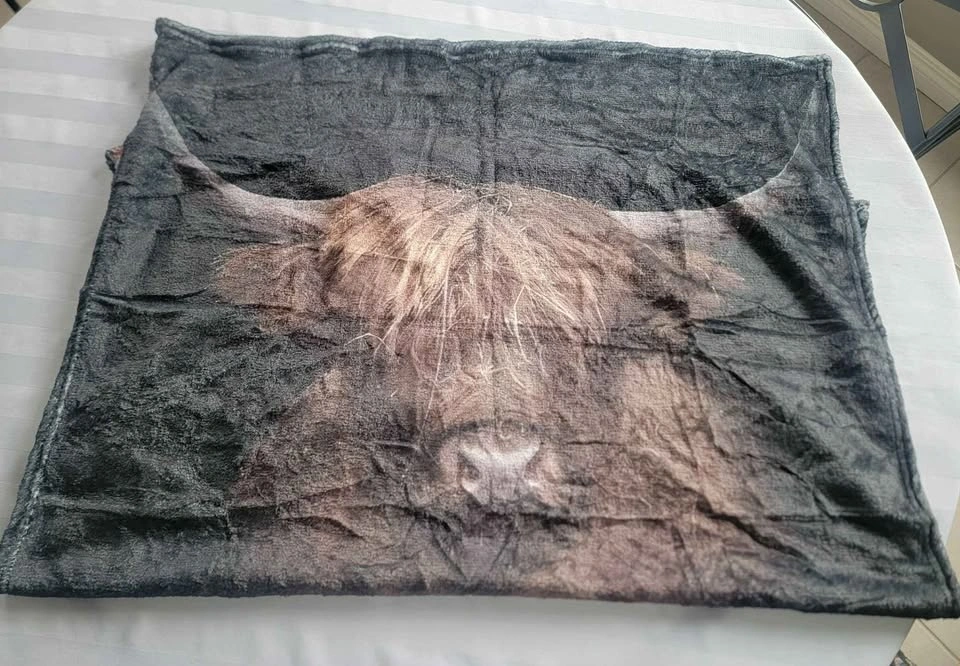 Highland Cow Fleece Throw Blanket - photo 2