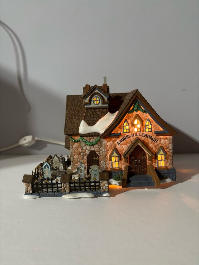 Dept 56 Christmas Village - Laurel Hill Church