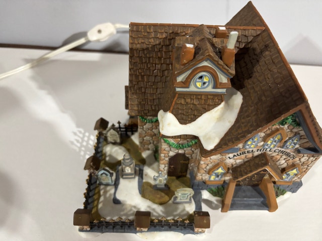 Dept 56 Christmas Village - Laurel Hill Church - photo 3