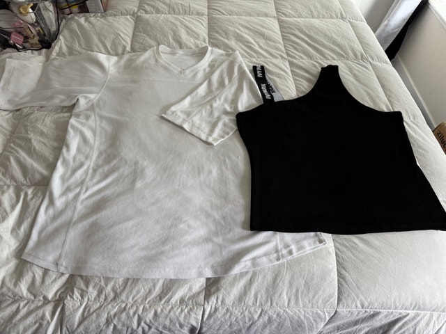 Ladies Size XL Lululemon/ IVY Park Clothing $25 For Both!! - photo 2