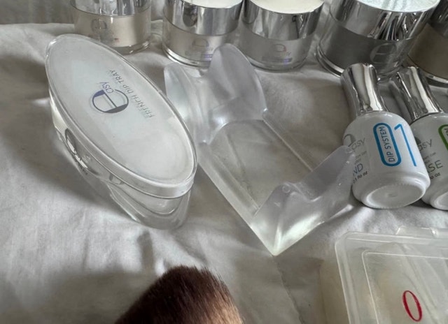 Dip Powder Nails / Used Once or Brand New - photo 5