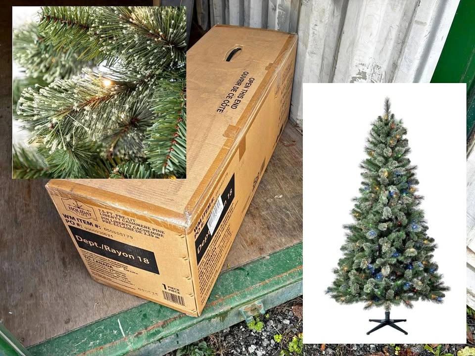 New - Holiday Time 7.5' Pre-Lit Pine Christmas Tree