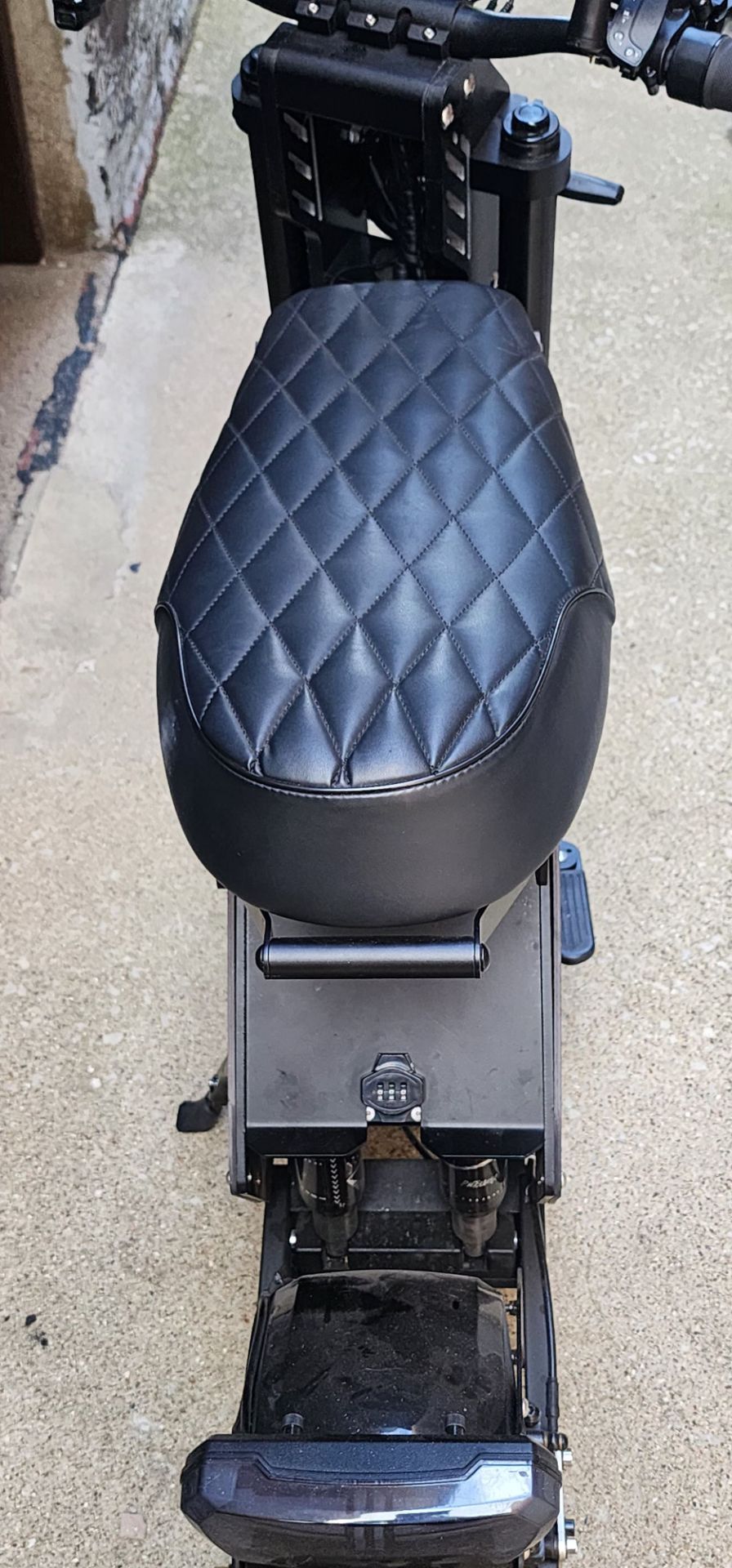 Molo 5 seated scooter - photo 5