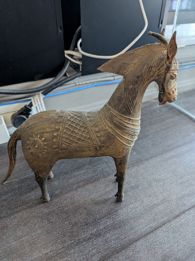 Vintage solid heavy Brass Horse Figurine