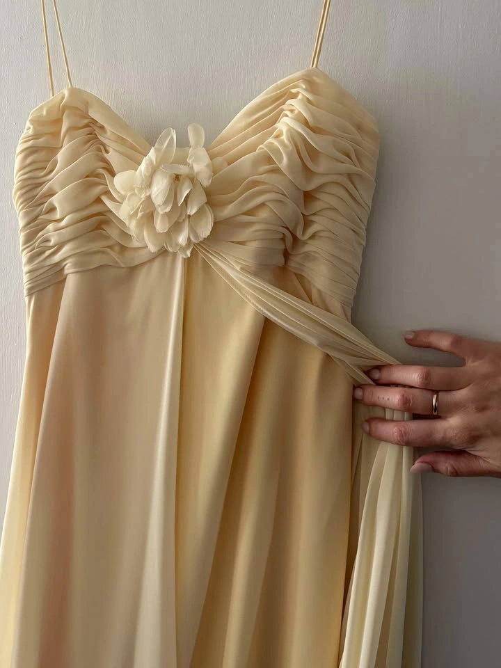 Badgley Mischka light butter yellow cream prom/bridesmaid dress - photo 3