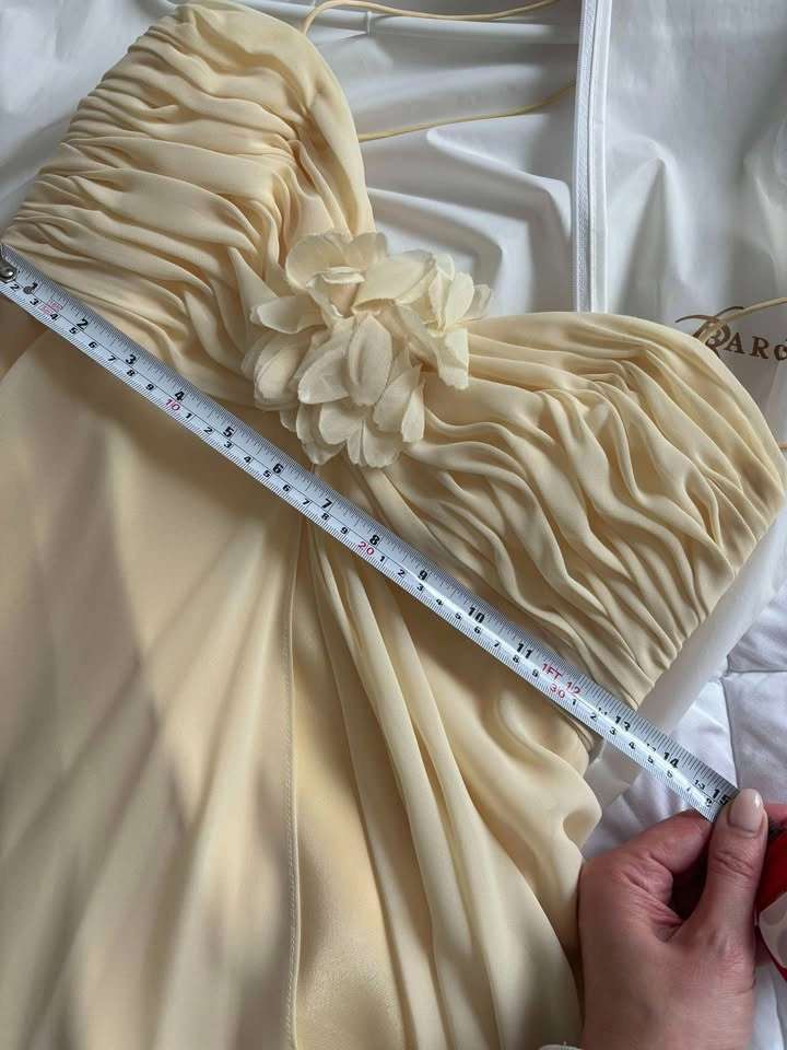 Badgley Mischka light butter yellow cream prom/bridesmaid dress - photo 5