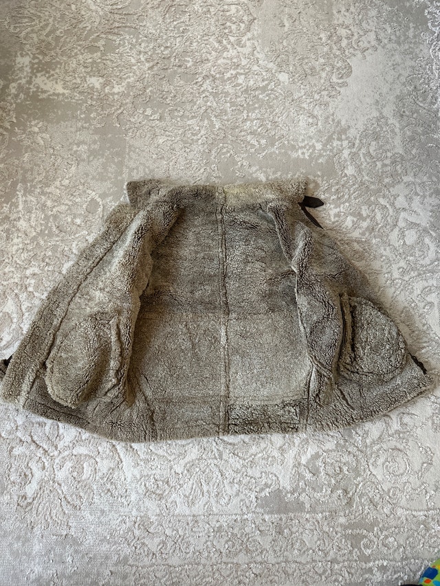VTG classic B-3 sheepskin shearling bomber jacket in dark brown - photo 4