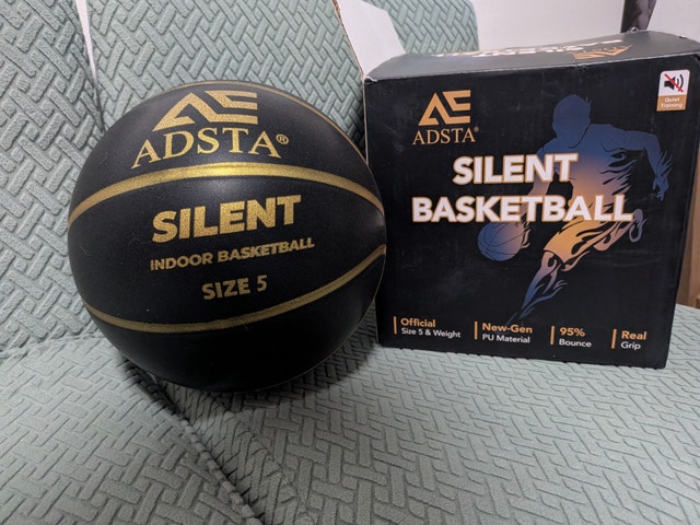 Youth Silent Basketball – Black & Gold (Size 5)