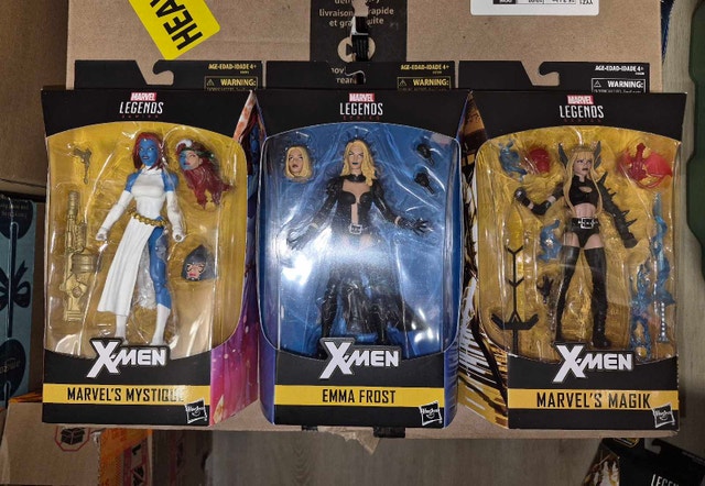 Hasbro Marvel Legends X-Men Mystique, Emma Frost, Magik - photo 4